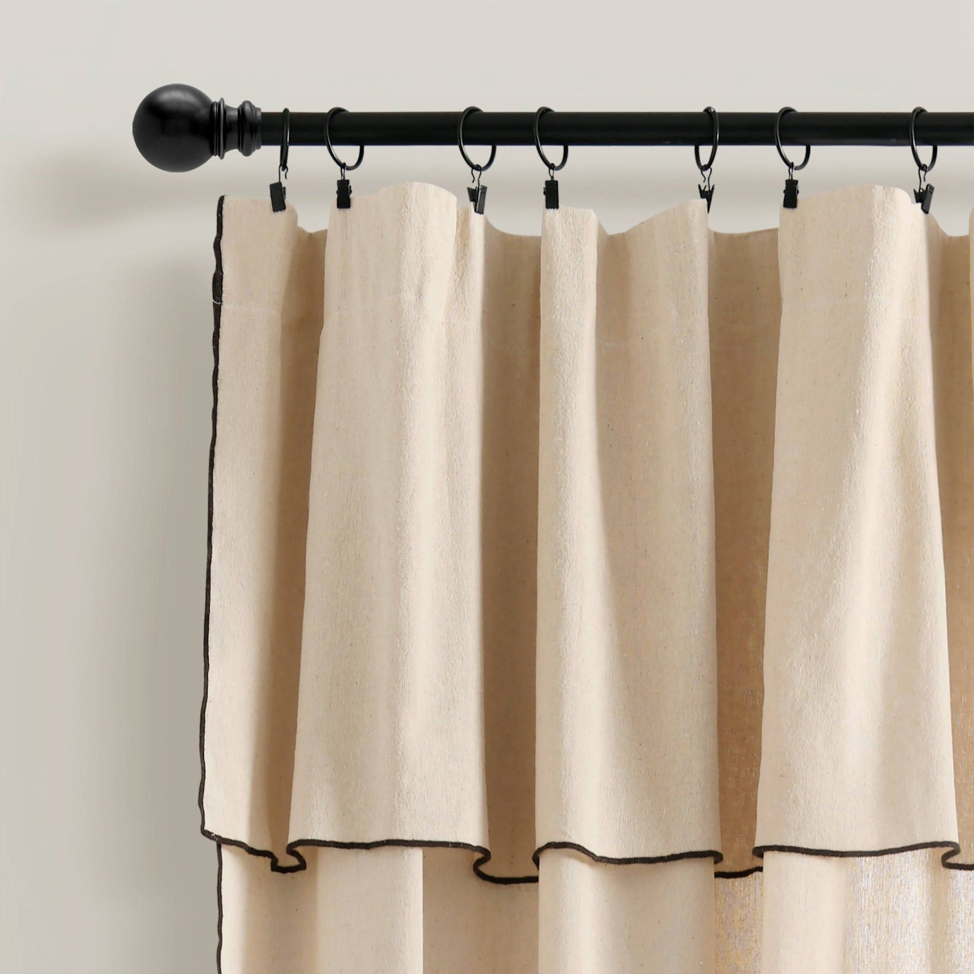 Valance Curtains: Adding Style and Elegance to Your Window Treatments