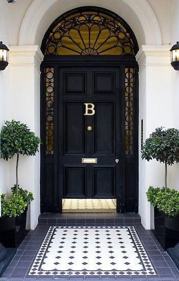 Welcome Home: Inspiring Front Door Designs to Make a Statement