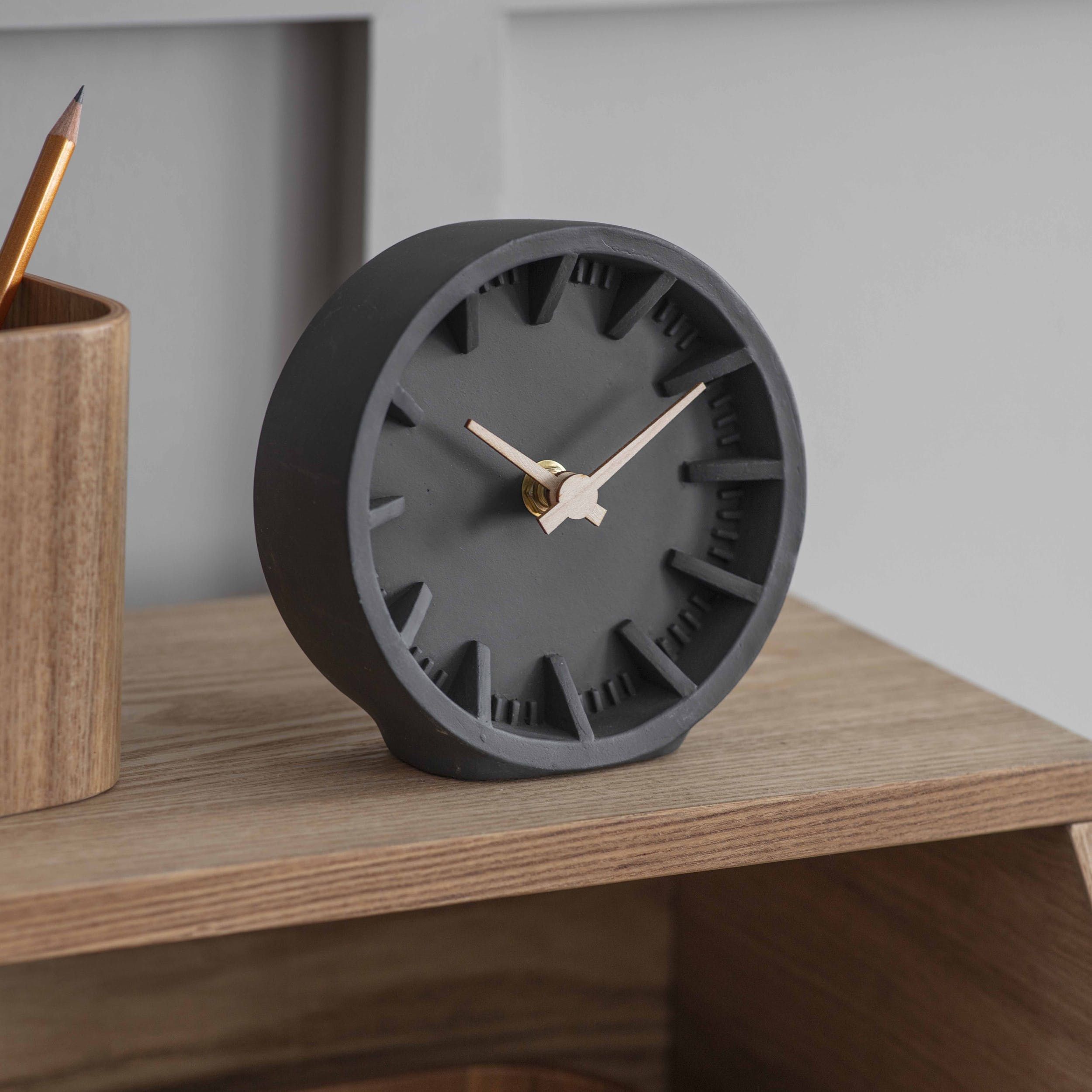 Timeless Treasures: Personalized Clocks
That Reflect Your Style