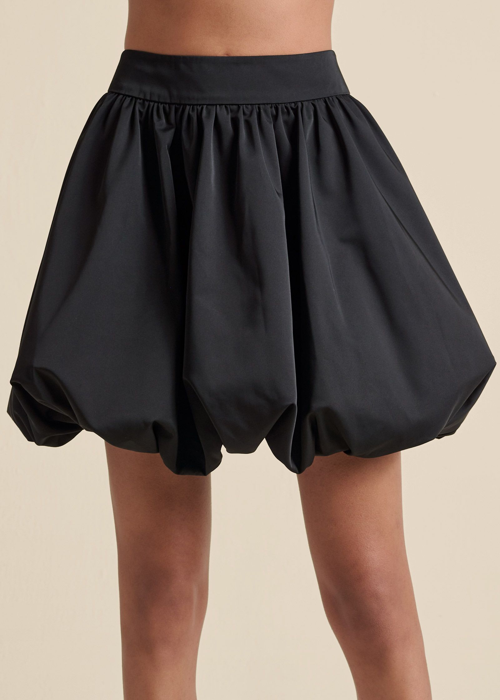 Bubbly and Playful: Embracing the Fun of Bubble Skirts