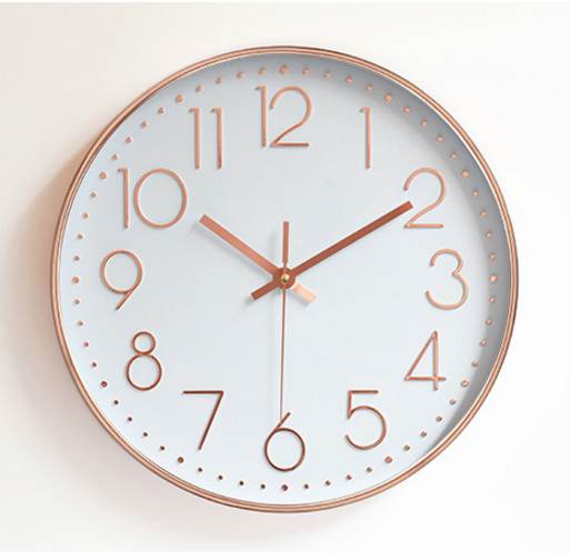 Sleek and Modern: The Appeal of Quartz Clocks