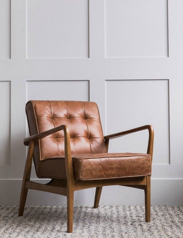 Classic Comfort: The Timeless Appeal of Leather Chairs