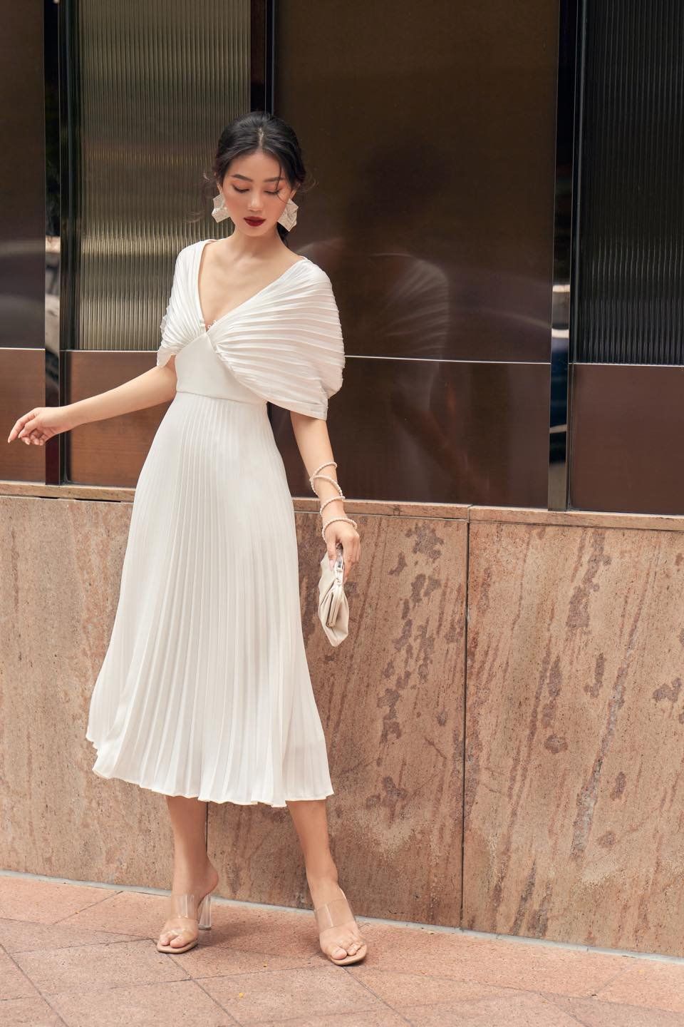 Cocktail Dresses: Effortlessly Chic Outfit Ideas for Every Occasion