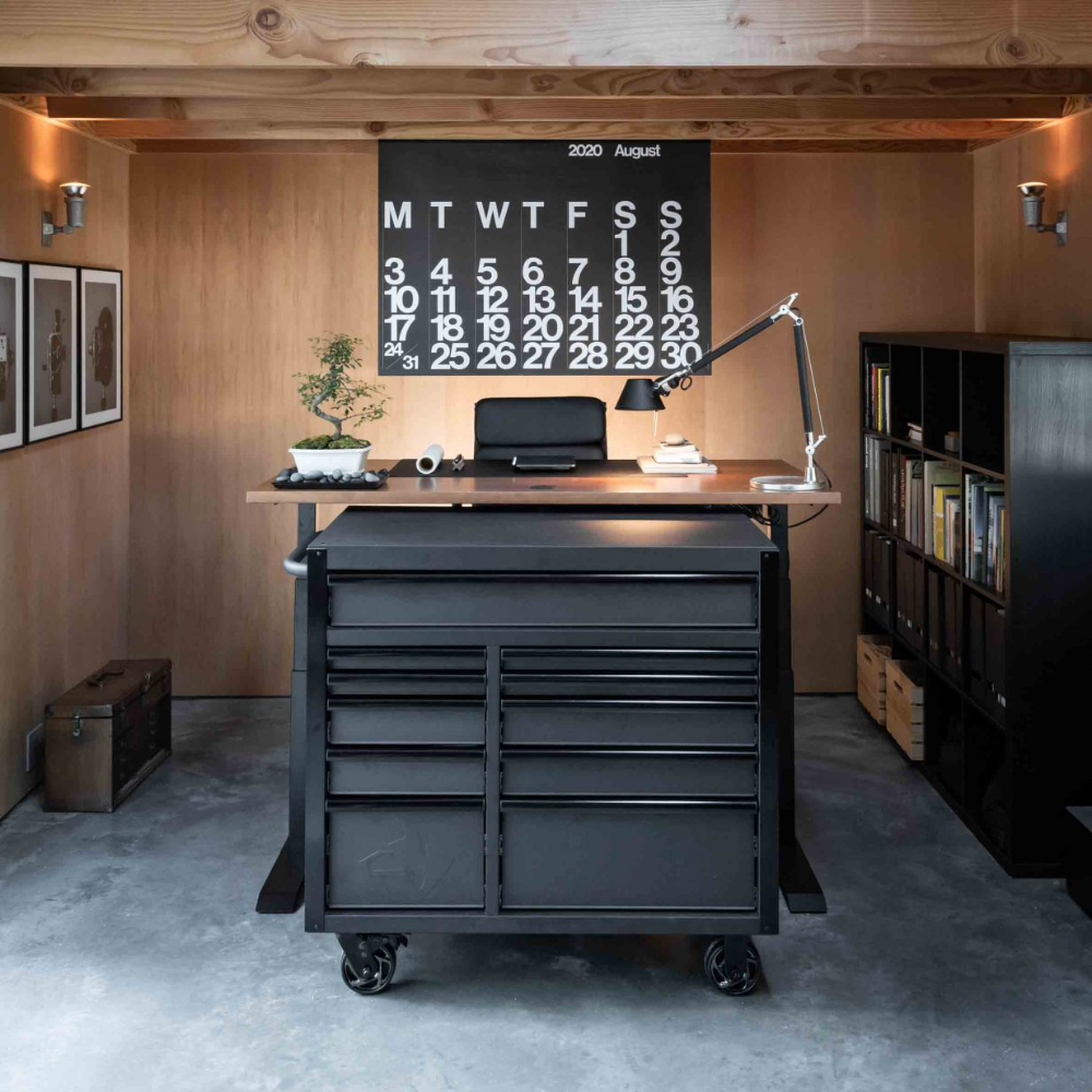 Work in Comfort: Office Cabin Designs for Maximum Efficiency