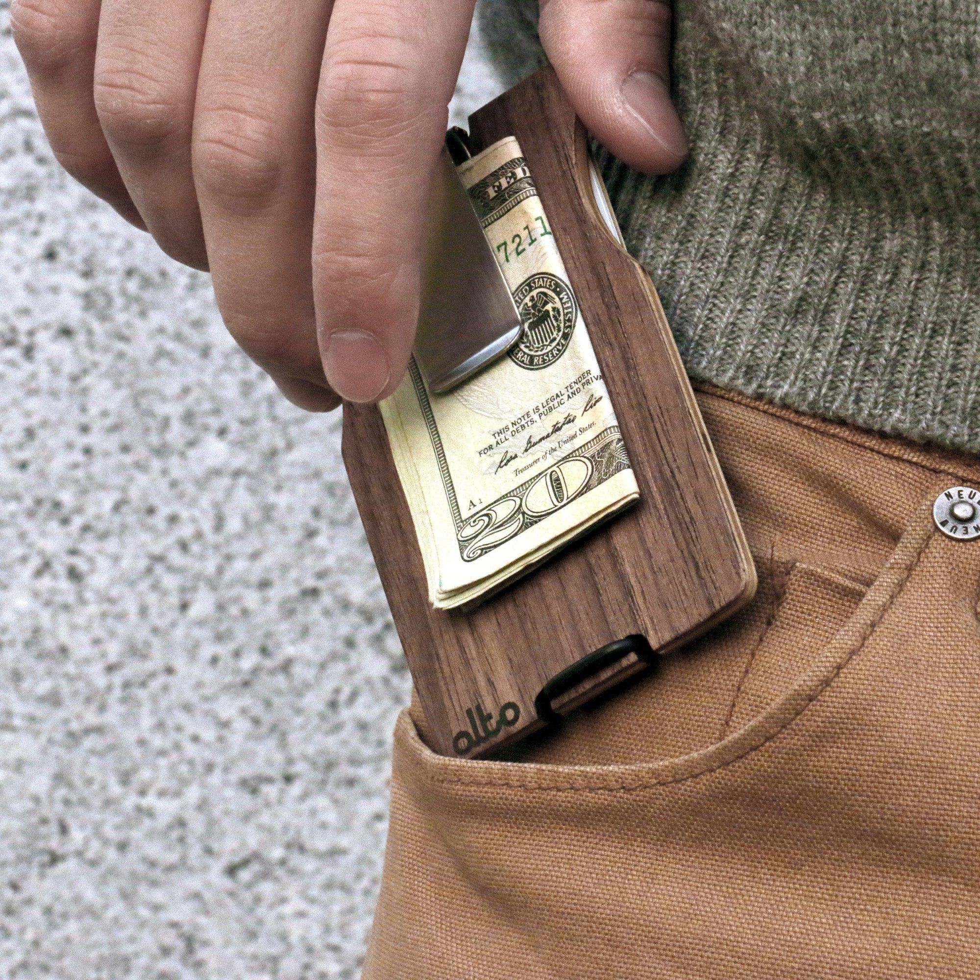 Effortless Elegance: Front Pocket Wallets for Everyday Use