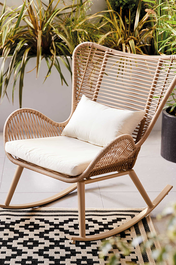 Relax in Style: Enhance Your Garden with Stylish Garden Chairs