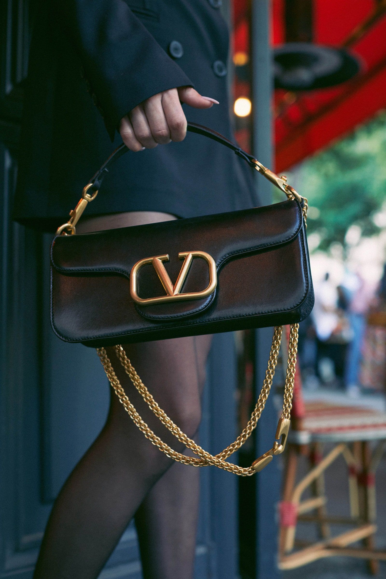 Luxury in Hand: Explore the Elegance of Valentino Bags