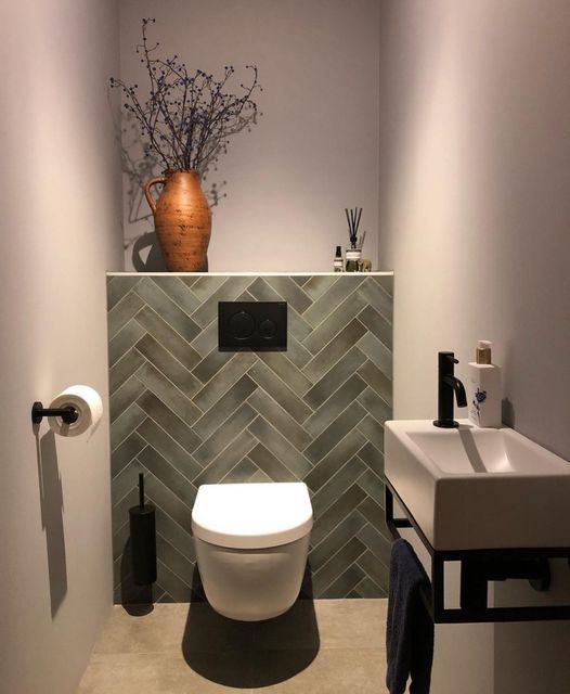 Bathroom Beauty: Enhance Your Space with Stylish Bathroom Toilets