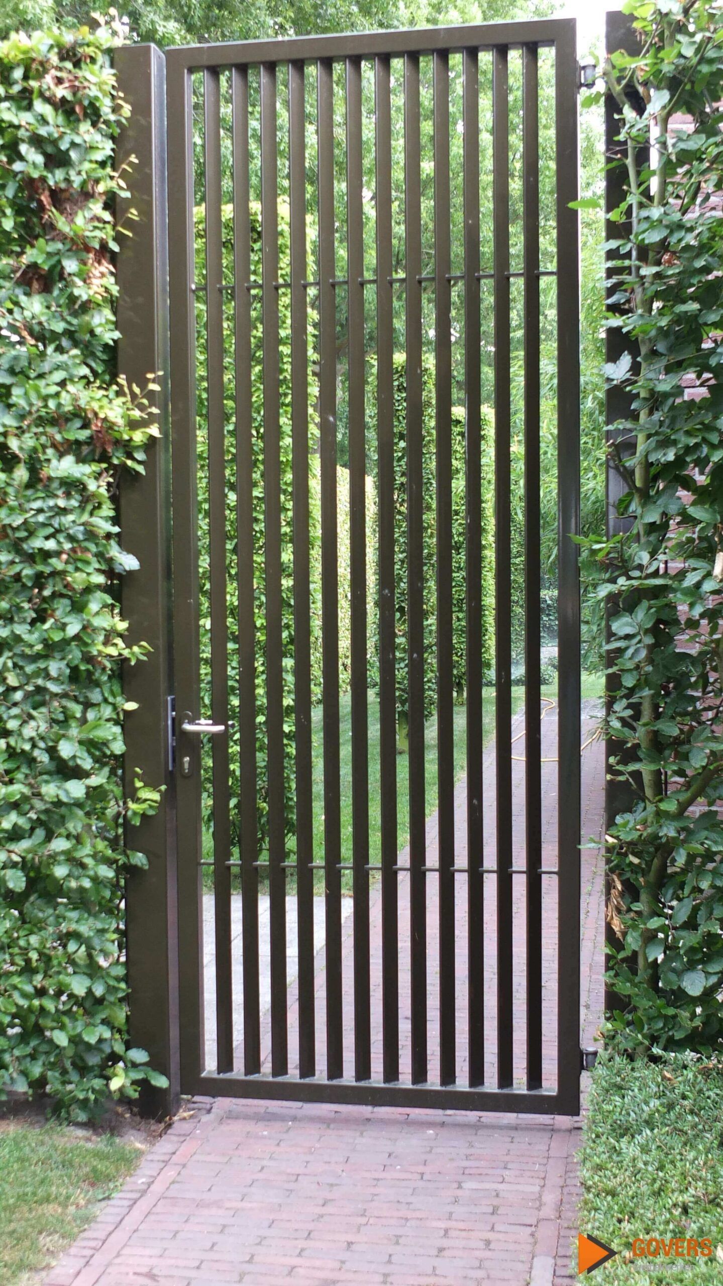 Enhance Your Property: Fence Gate Designs That Add Style and Security