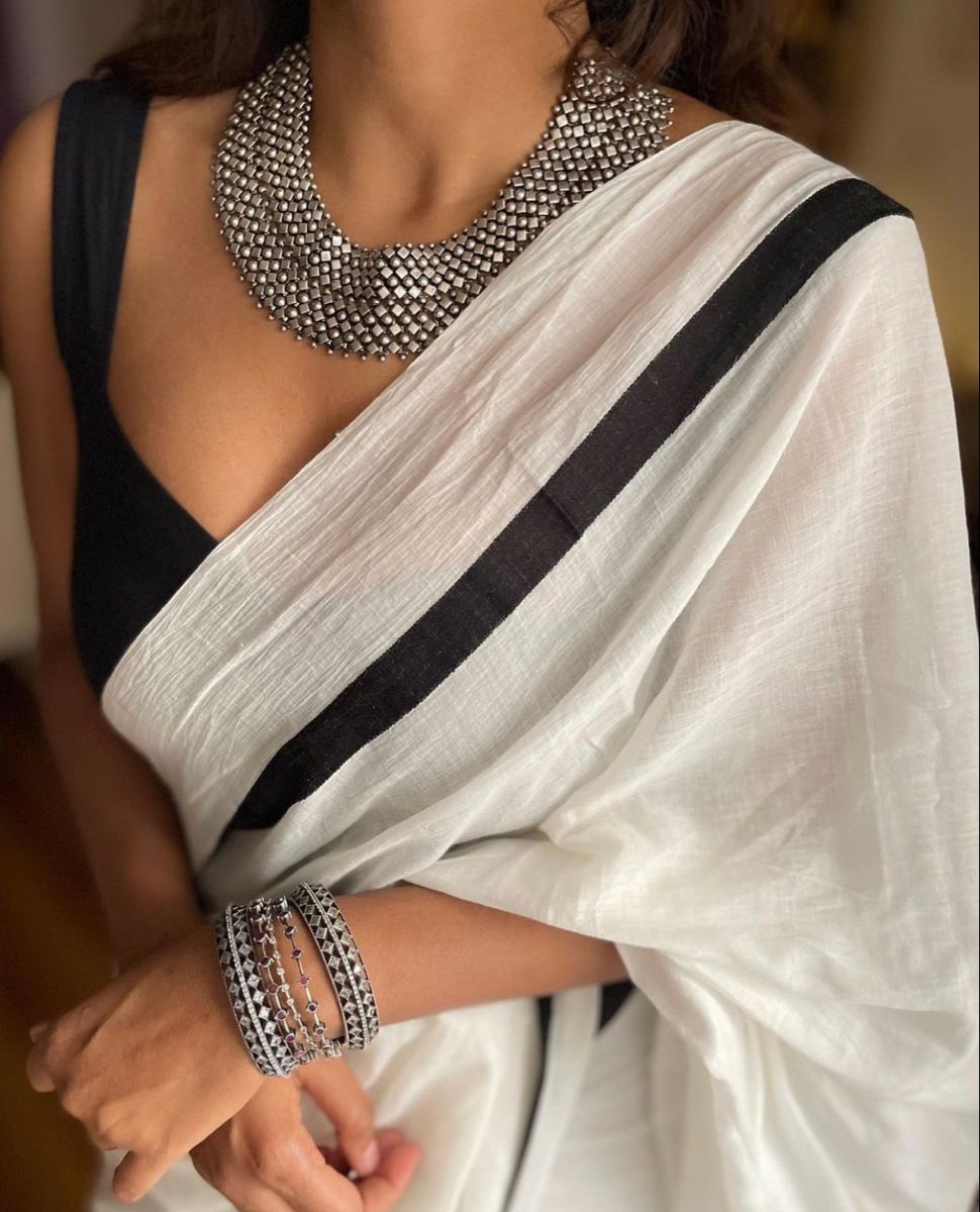 Traditional Elegance: Kerala Cotton Sarees for Graceful Draping