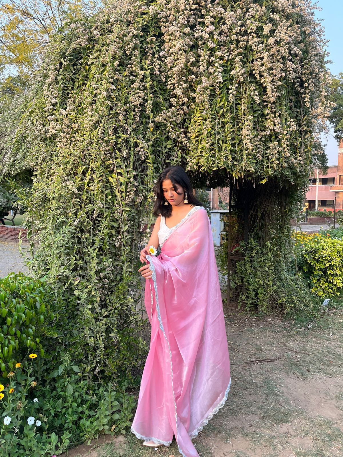 Pretty in Pink: Sarees for Feminine Grace