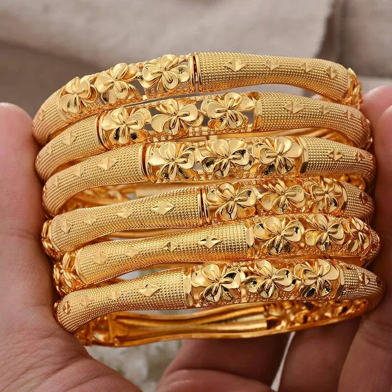 Adorned in Tradition: Bangles for Wedding Celebrations