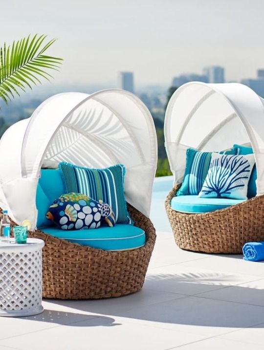 Pool Chairs: Relaxing in Style by the Poolside