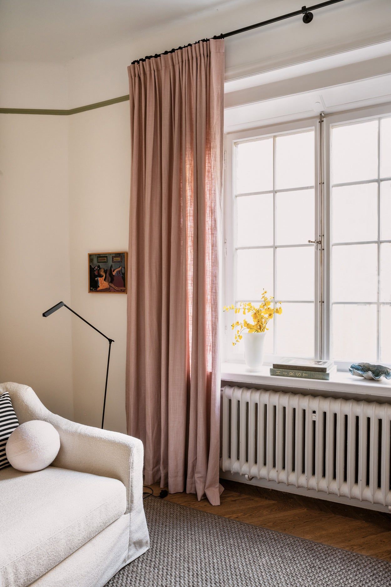 Pretty in Pink: Stylish Privacy with Pink Curtains
