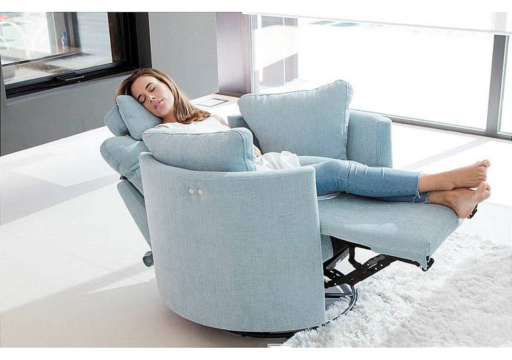 Ultimate Relaxation: Lounging with Recliner Chairs