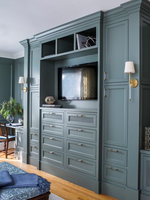 Organized Spaces: Stylish Storage with Bedroom Cabinets