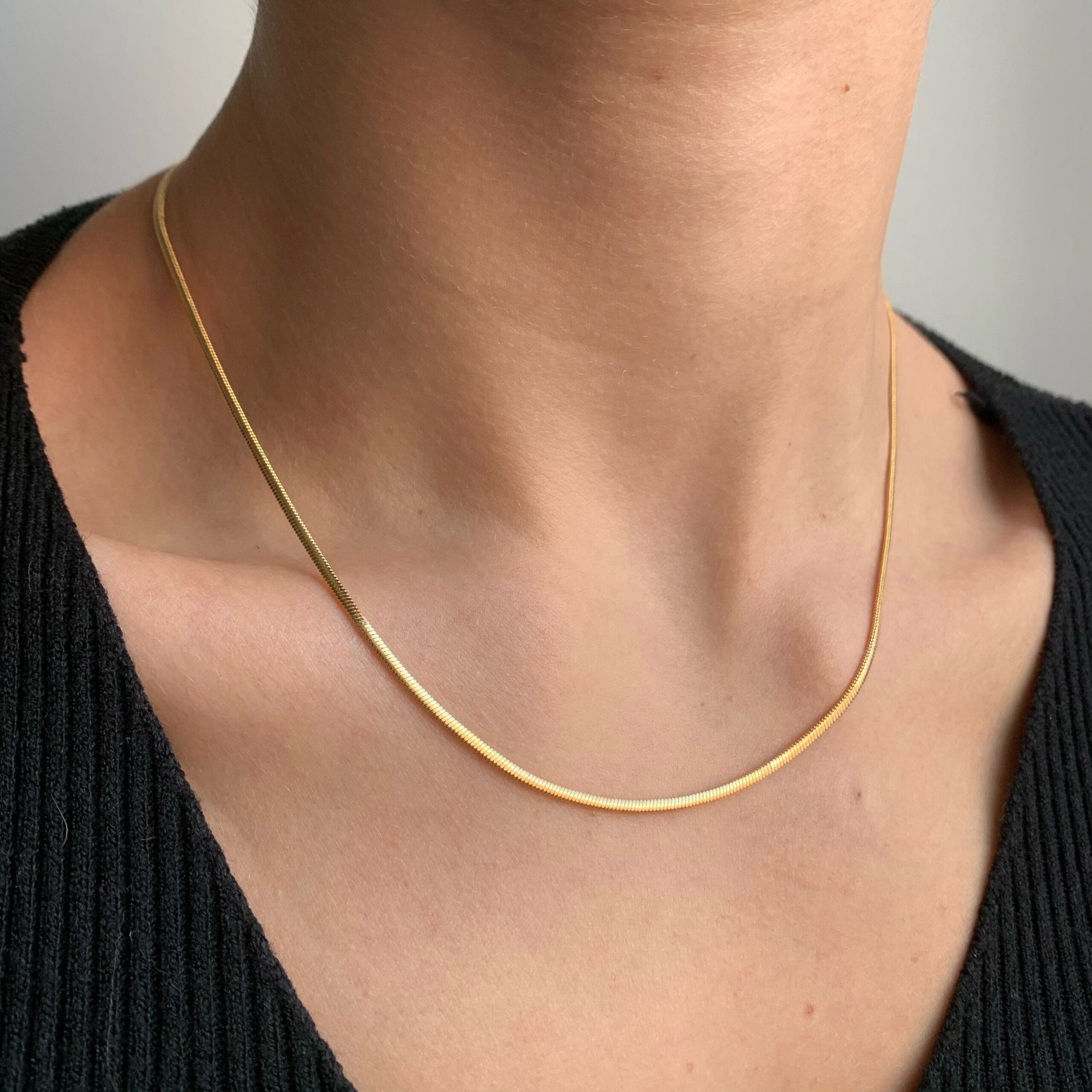 Shine Bright: Exploring the Beauty of Gold Chain Designs