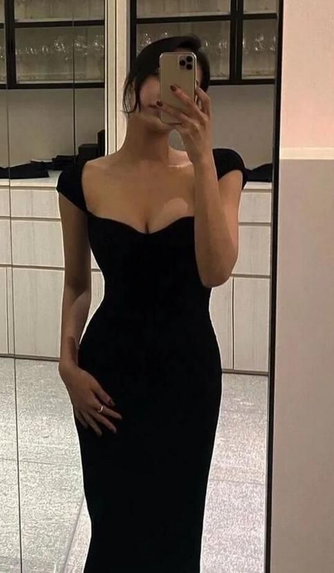 Floor Length Dresses