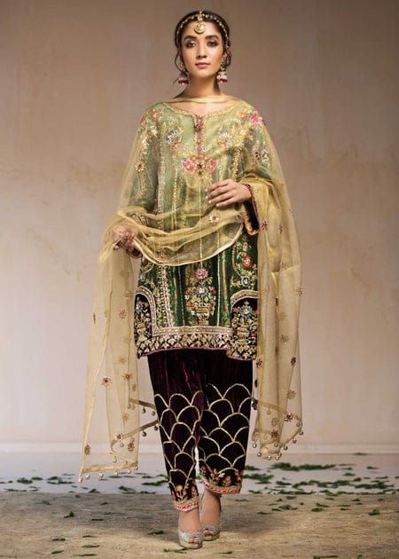 Traditional Elegance: Anarkali Salwar Suits for Graceful Looks