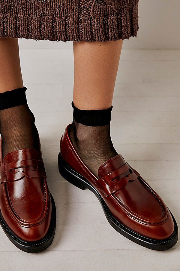 Brown Loafers: Classic Footwear for Timeless Style