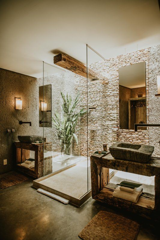 Luxury Bathrooms: Opulent Spaces for Pampering Yourself