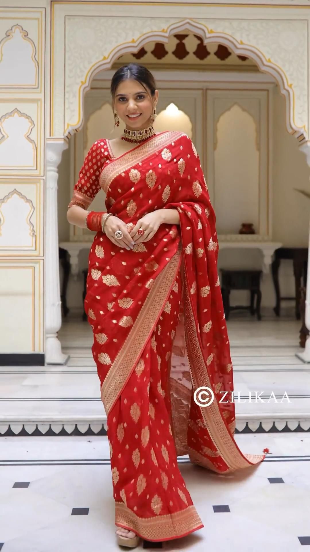 Georgette Sarees: Lightweight and Elegant Drapes
