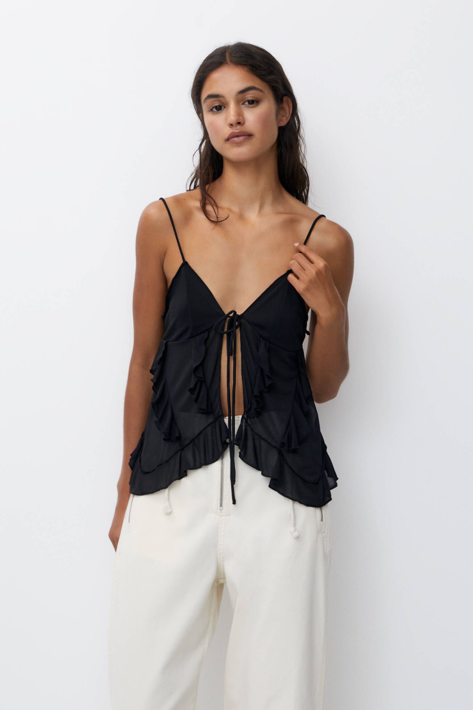 Strapless Camisole: Seamless Support and Style for Every Outfit