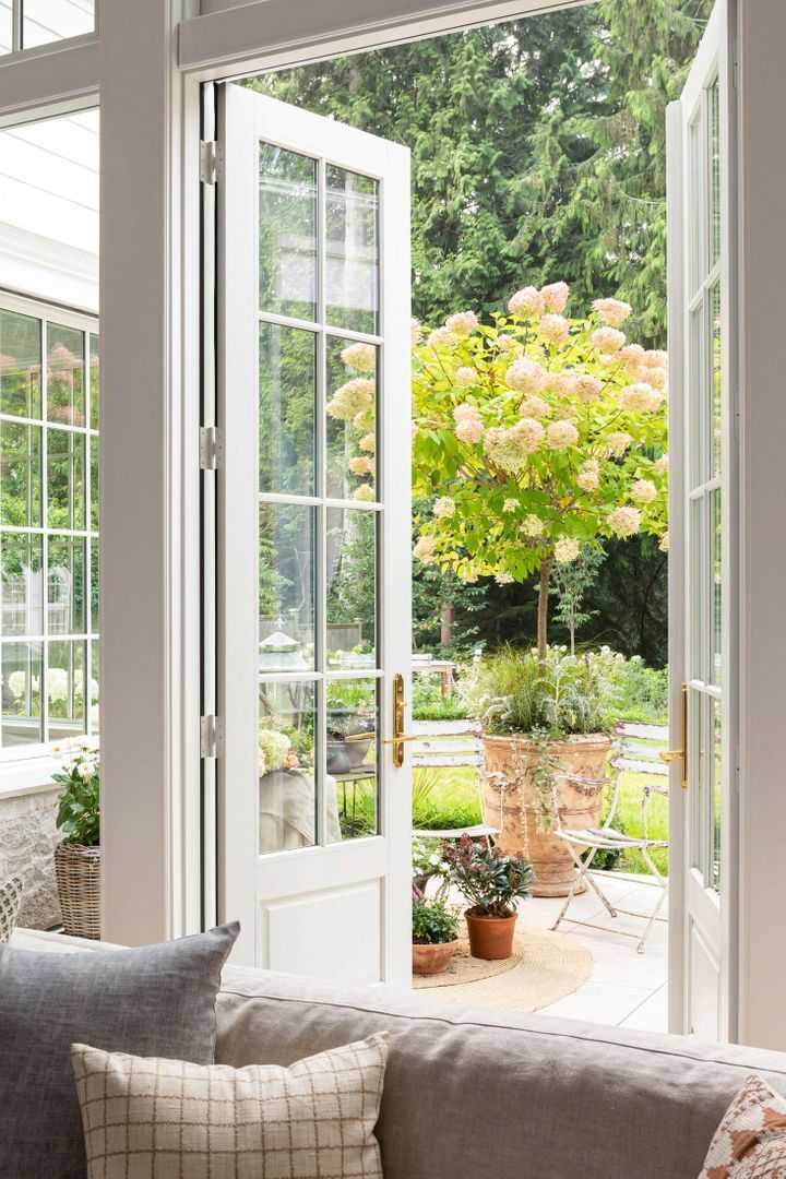French Door Designs: Adding Elegance and Charm to Your Home’s Entryways