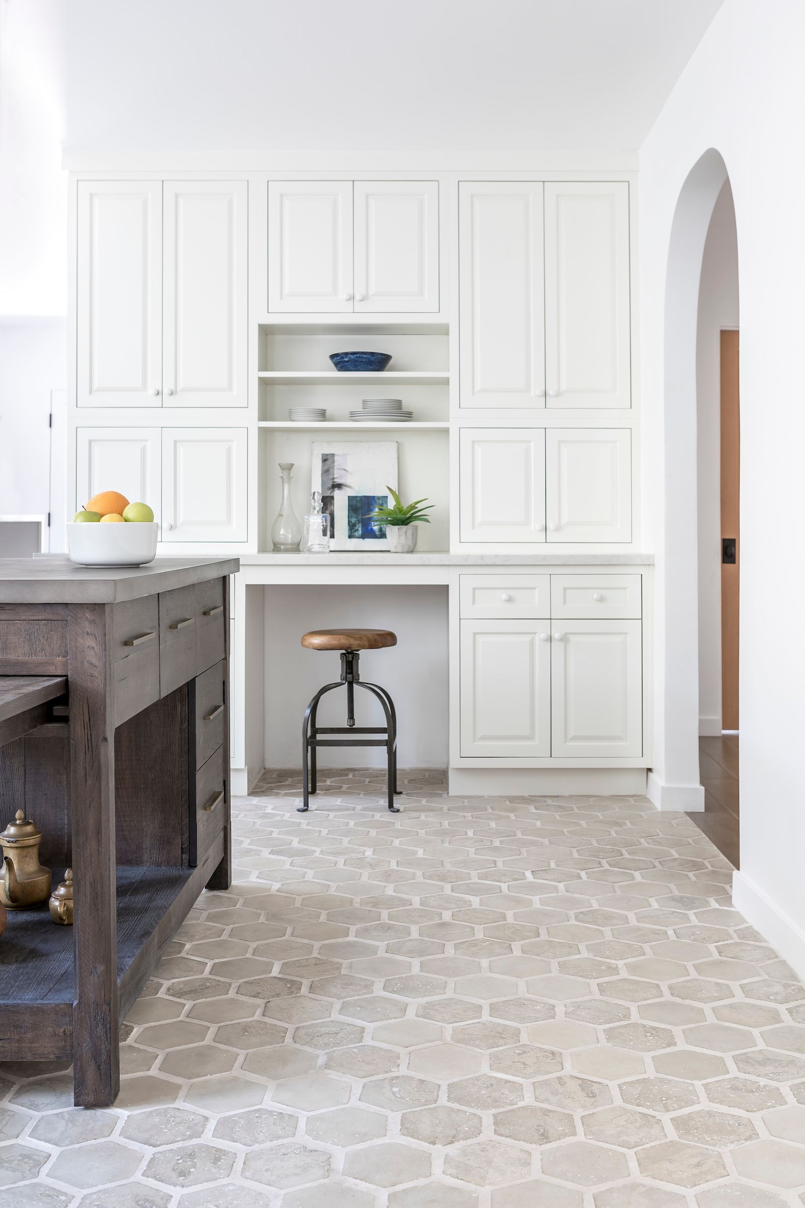 Kitchen Floor Tiles: Stylish and Practical Solutions for Culinary Spaces