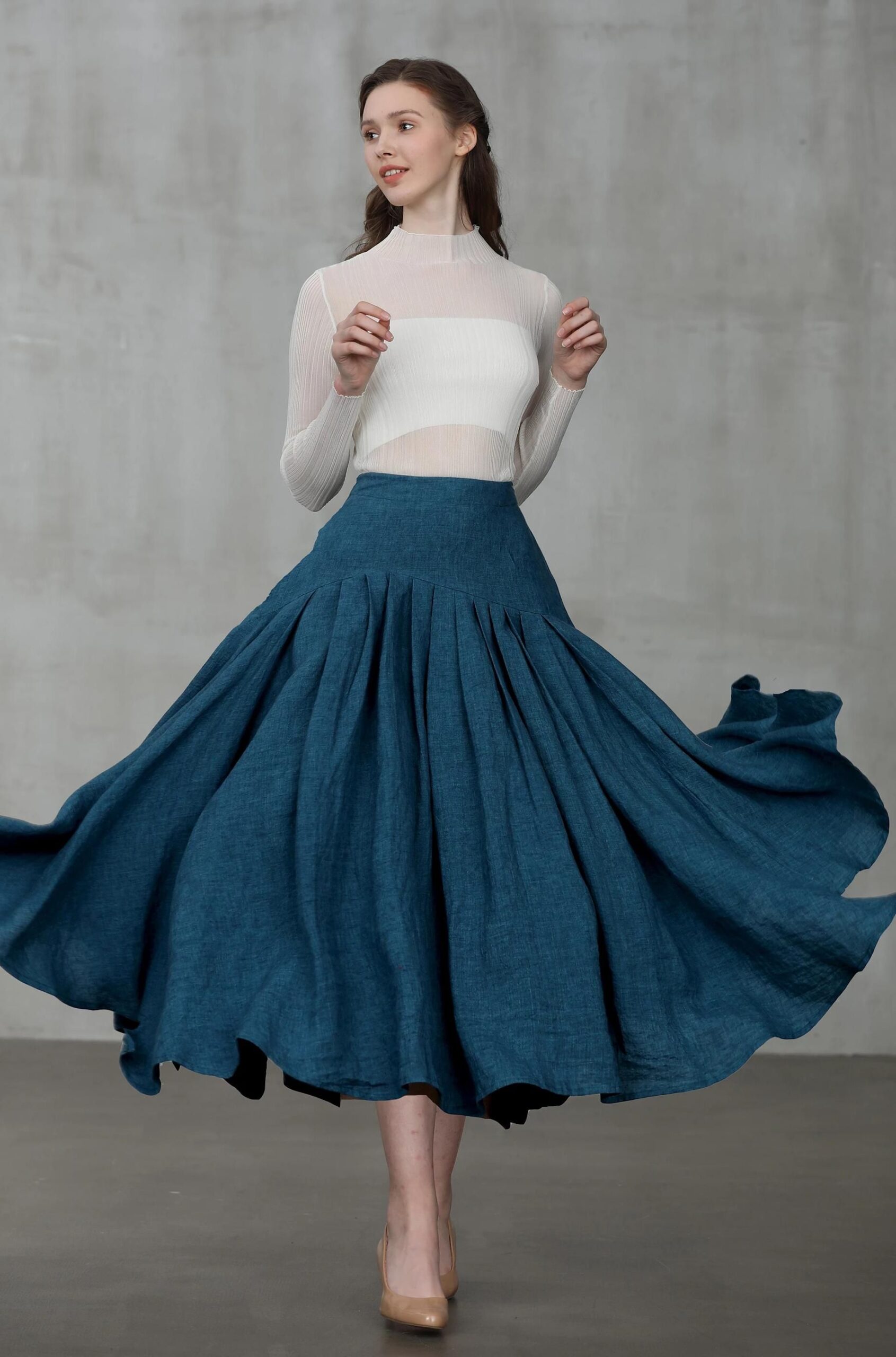 Long Skirts: Elegant and Flowing Silhouettes for Every Occasion