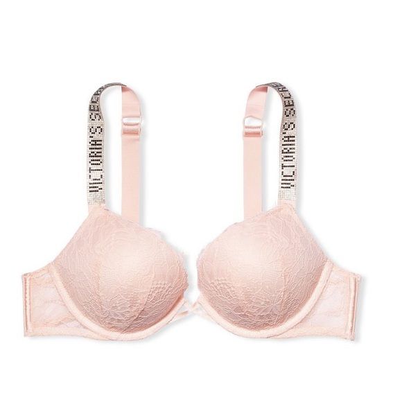 Push Up Bra: Enhancing Your Curves with Confidence and Comfort
