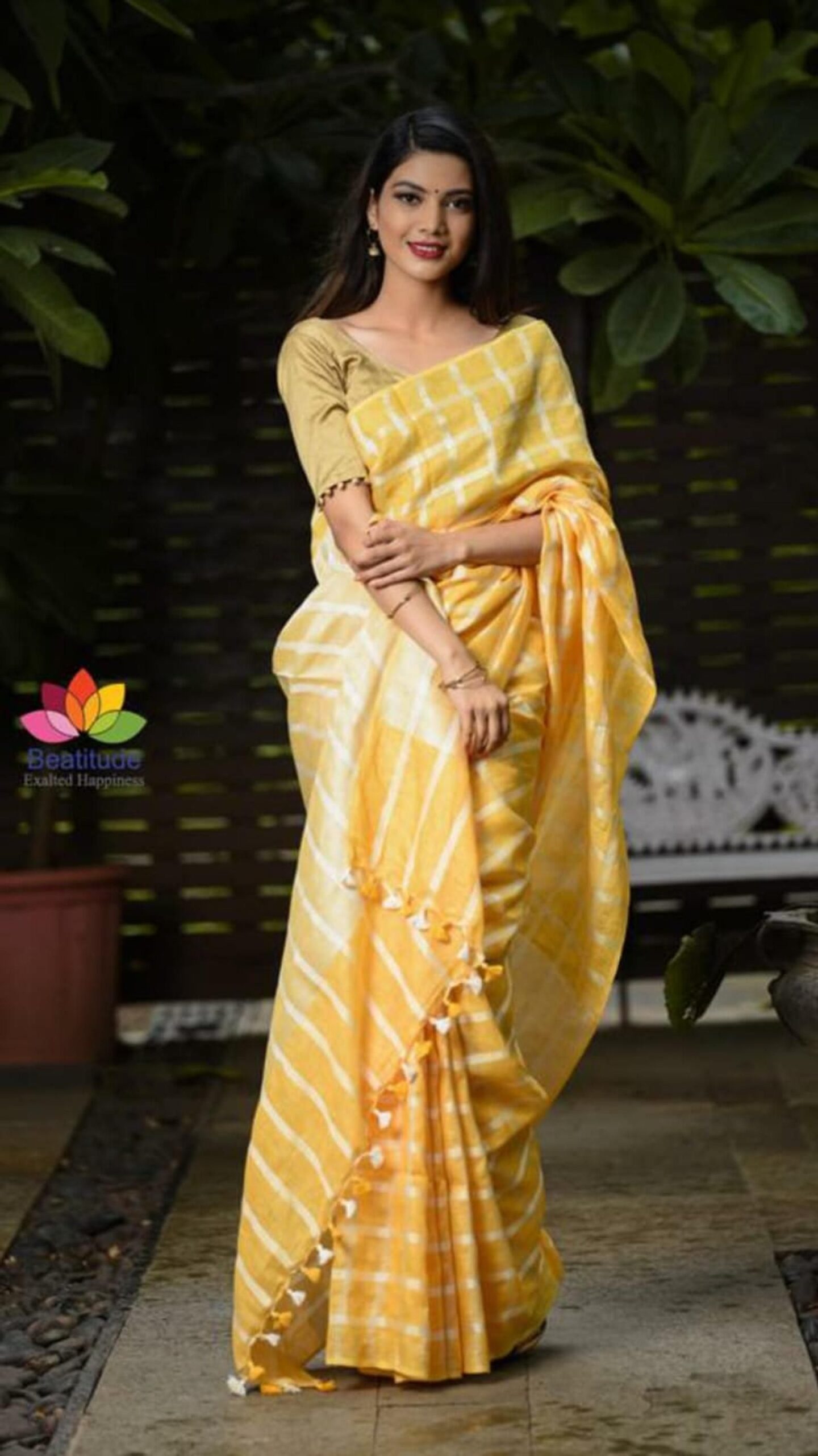 Linen Sarees: Breathable and Elegant Drapes for Every Occasion