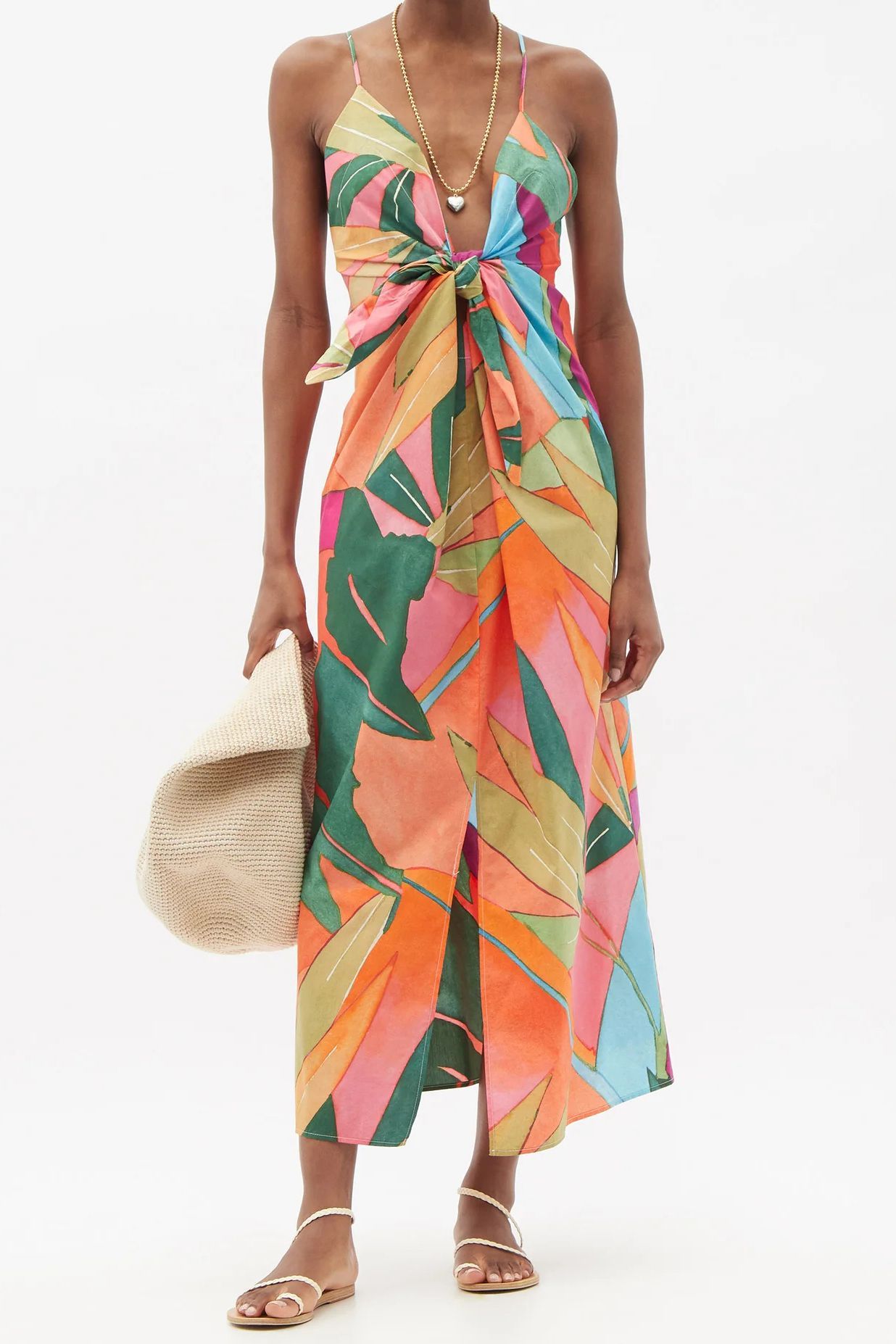 Beach Dresses: Effortless Style for Seaside Escapes