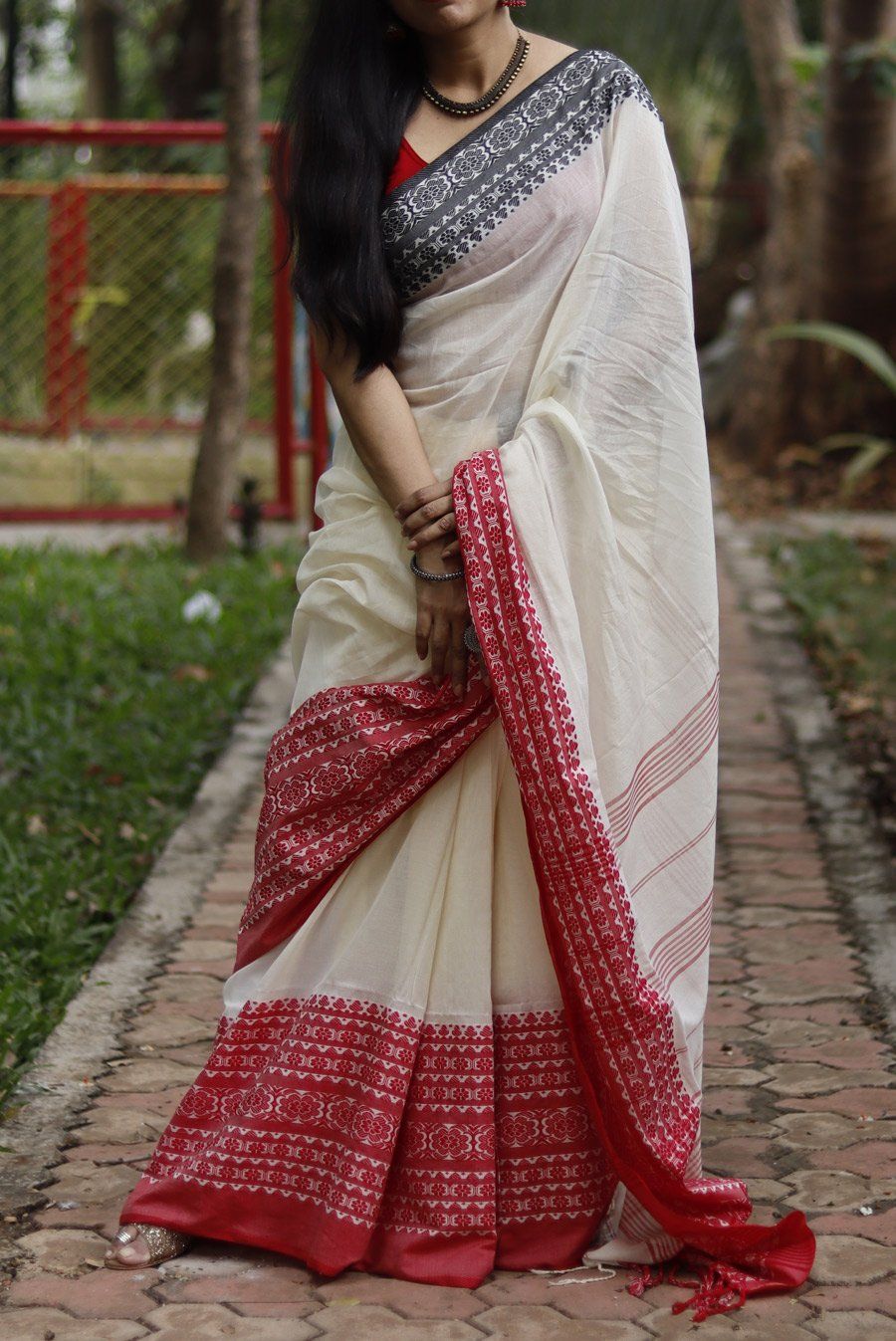 Radiate Elegance with Bengali Sarees for Every Occasion