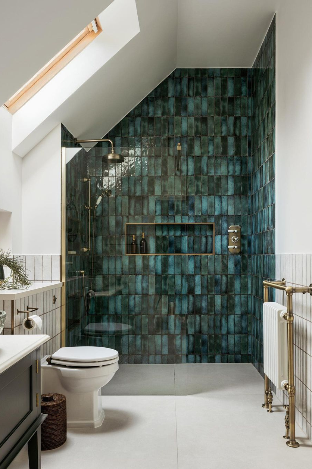 Enhance Your Shower Experience with Stylish Bathroom Showers
