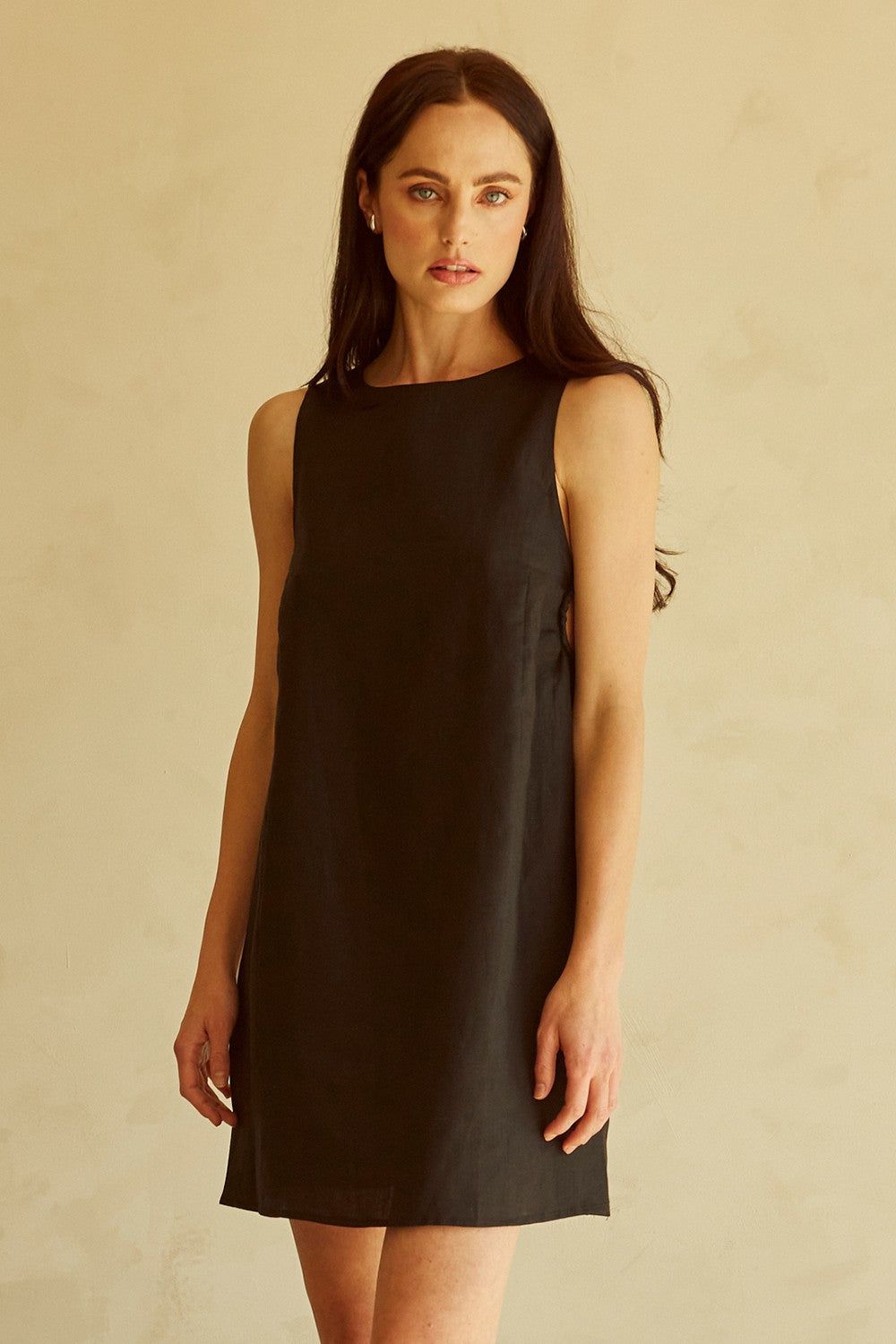 Shift Dress: Effortlessly Chic Silhouettes for Every Occasion