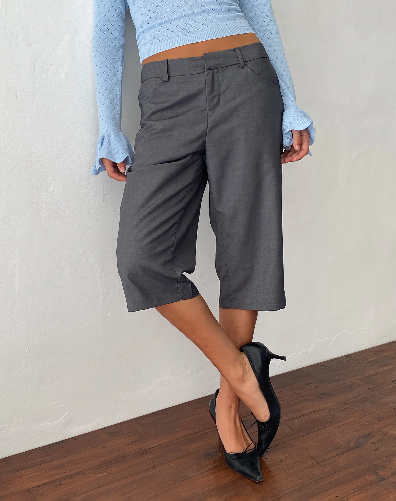 Versatile and Stylish: Grey Trousers for Effortless Elegance
