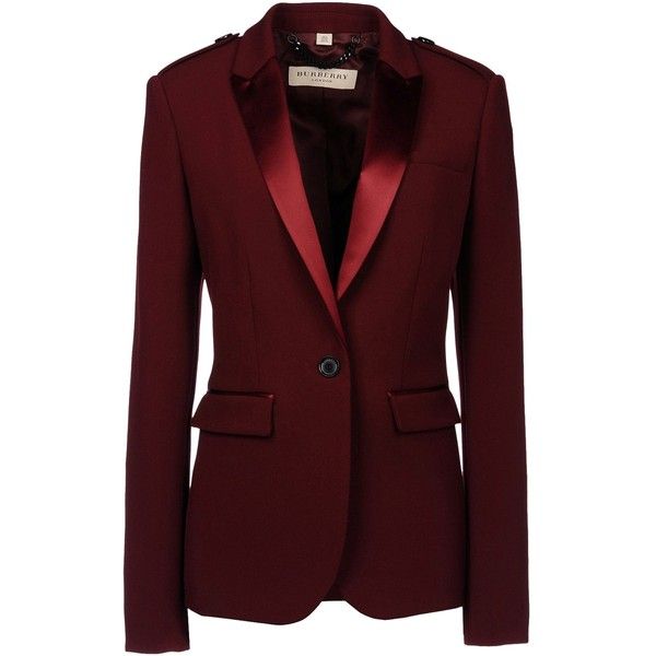 Sophisticated Style: Maroon Blazers for Timeless Elegance