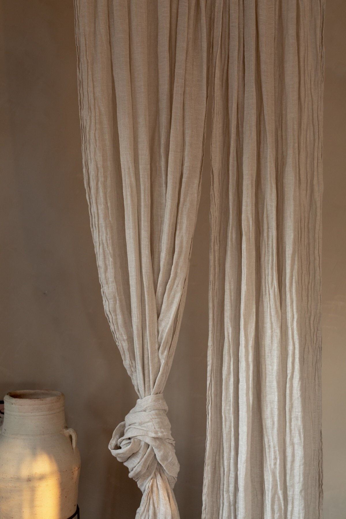 Linen Curtains: Adding Texture and Elegance to Your Home