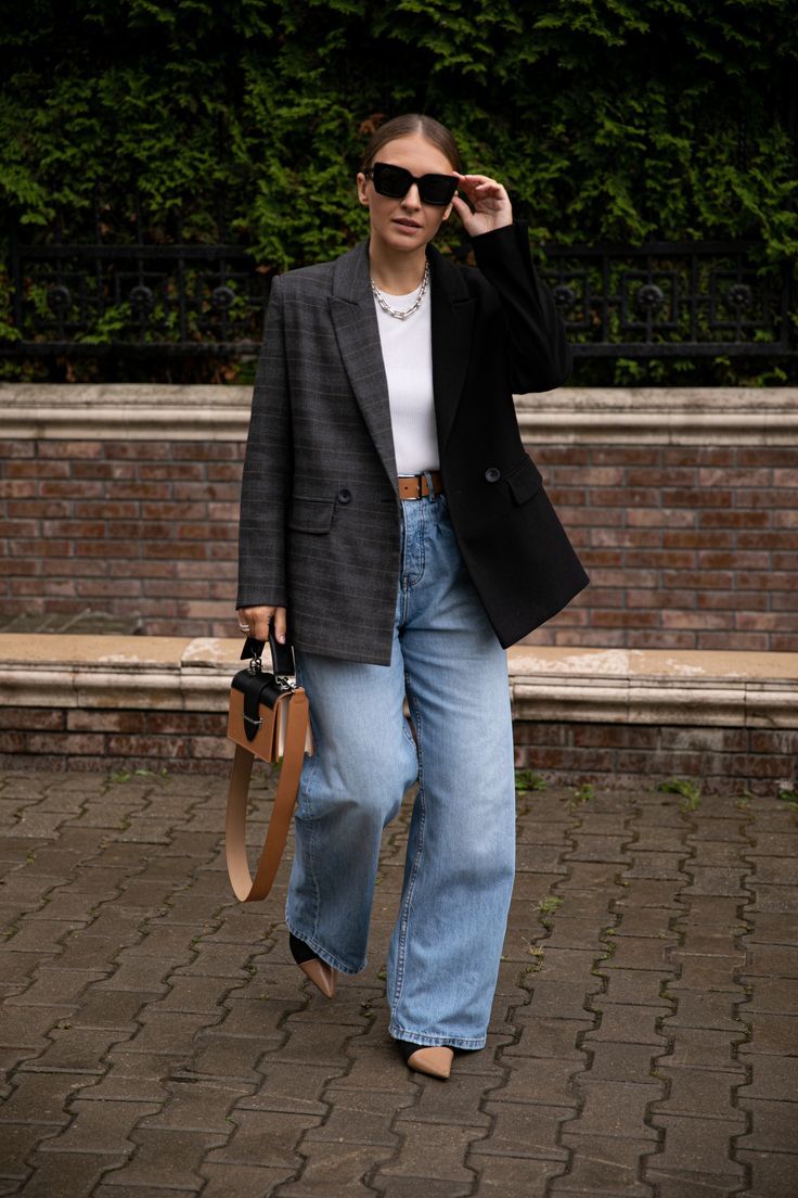 Blazer With Jeans: Effortlessly Chic Casual Outfit Ideas