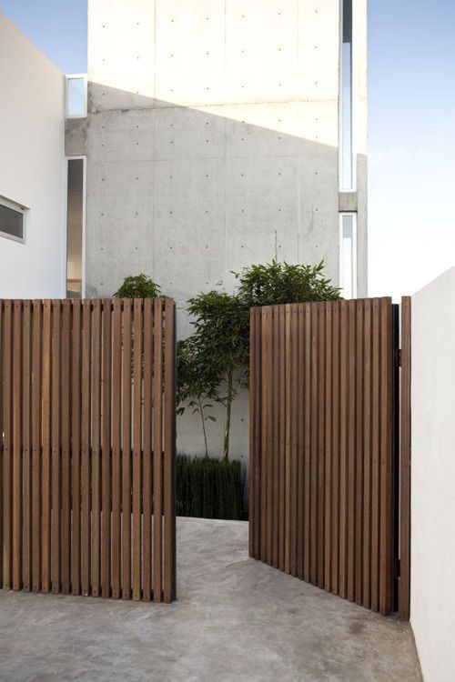 Outdoor Gate Designs: Enhance Your Home’s Exterior with Stylish and Secure Gates