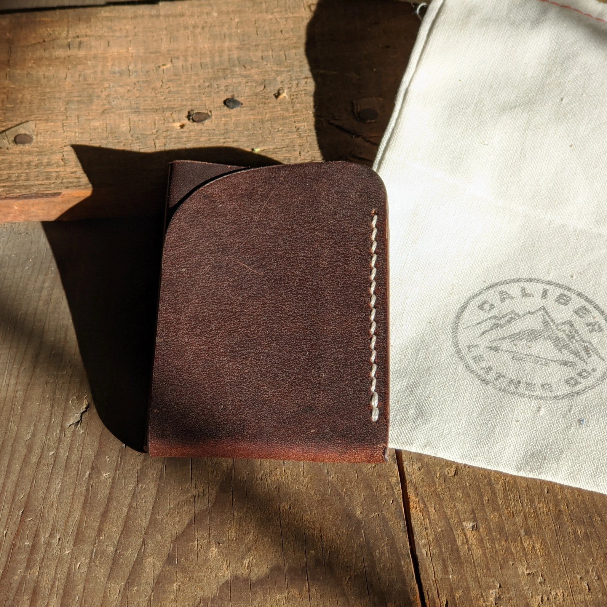 Front Pocket Wallets: Sleek and Practical Accessories for Daily Use