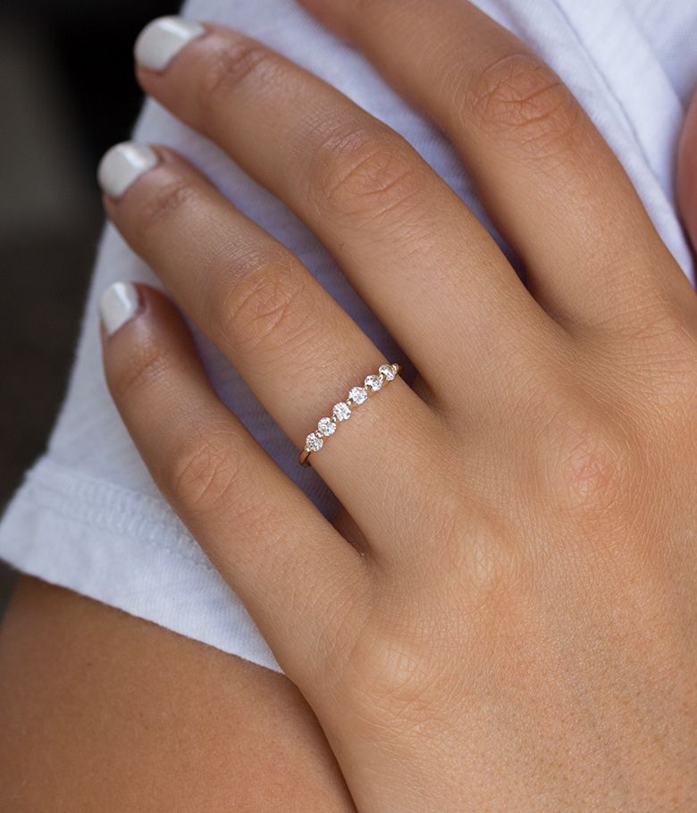 Carat Diamond Rings: Sparkling Symbols of Love and Elegance