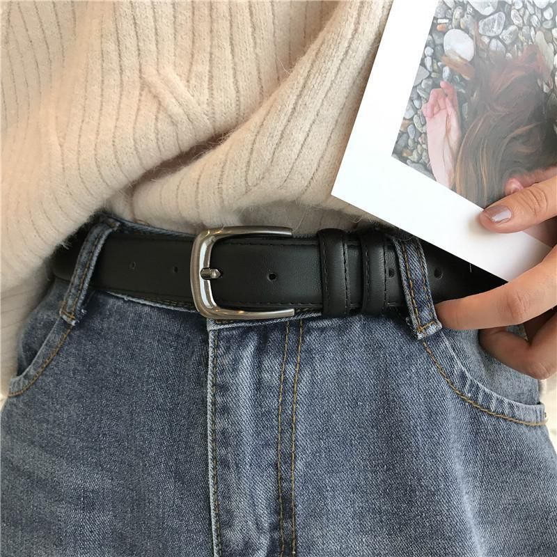 Metal Belts: Edgy and Statement-making Accessories for Your Wardrobe