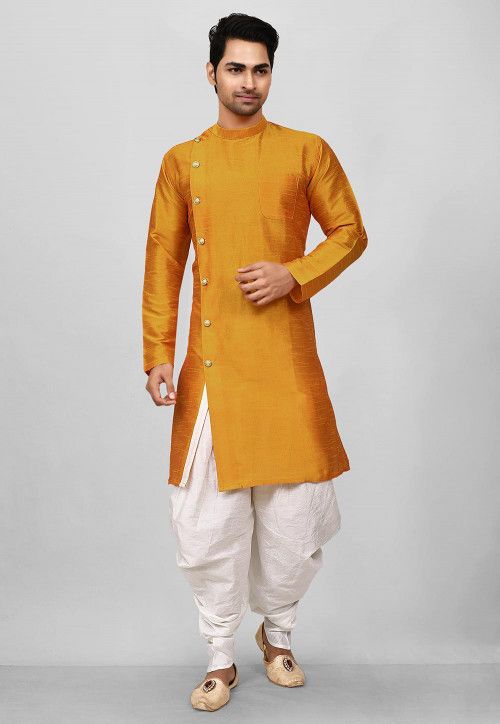 Dhoti Kurta: Traditional Indian Attire for Men with Modern Flair