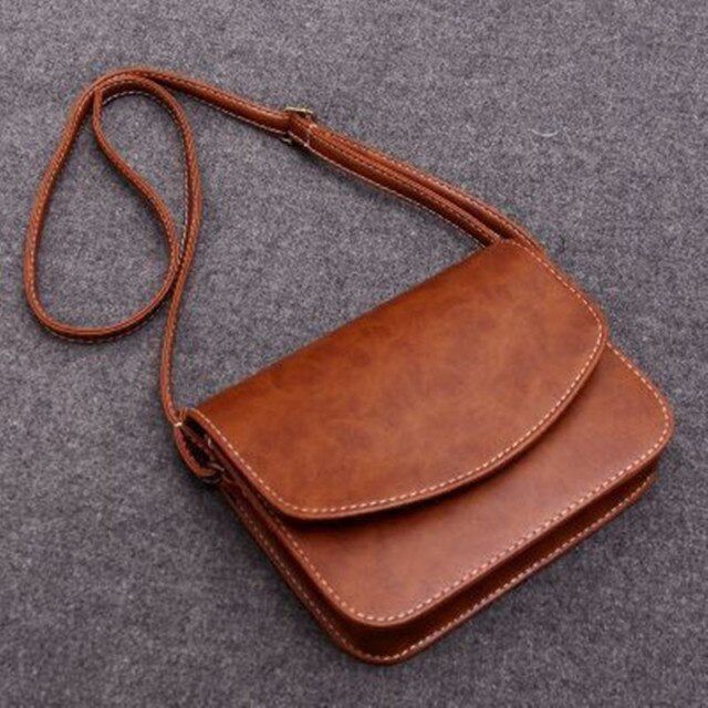 1699575621_Small-Handbags-Types.jpg