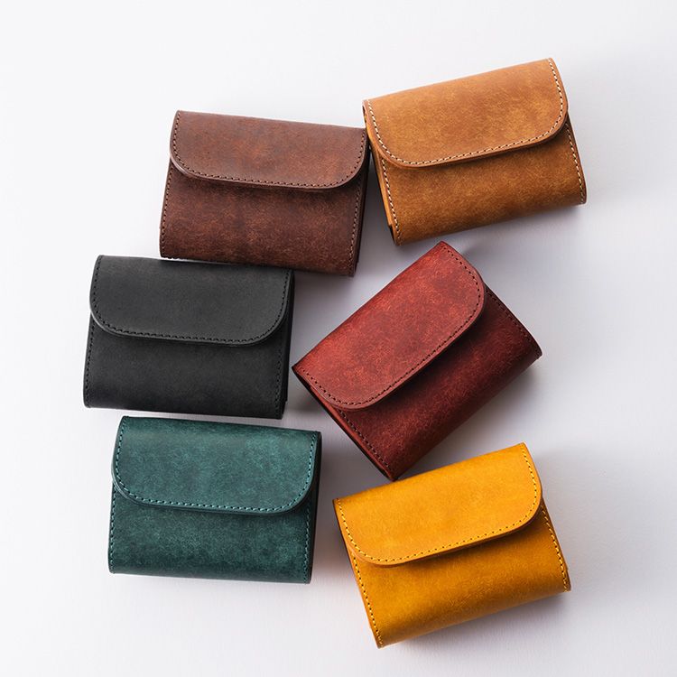Minimalist Small Wallets for Everyday Use