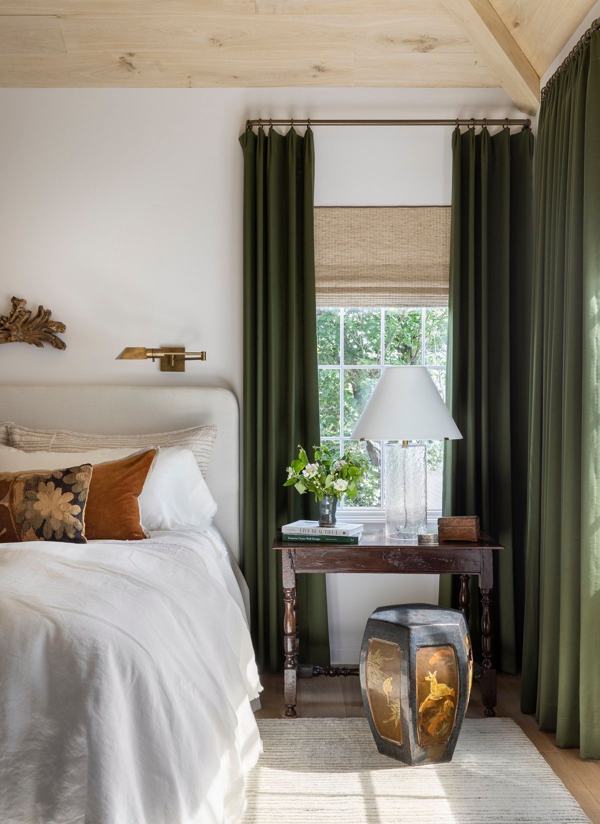 Vibrant Green Curtains for Statement Style