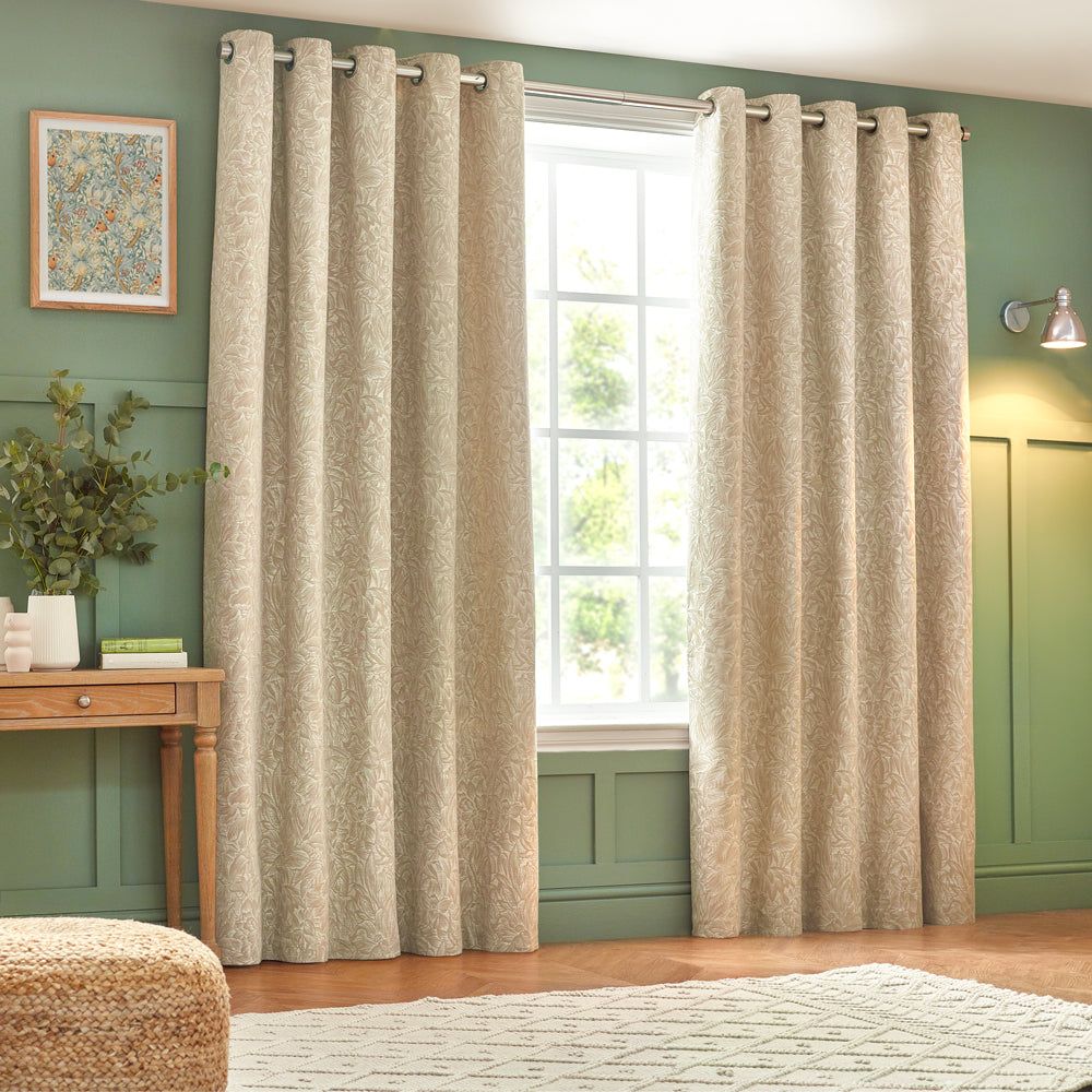 Chic Eyelet Curtains for Textured Home Décor