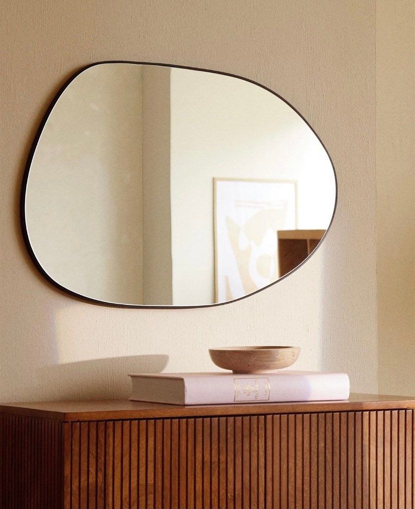 Chic Wall Mirror Designs for Stylish Décor